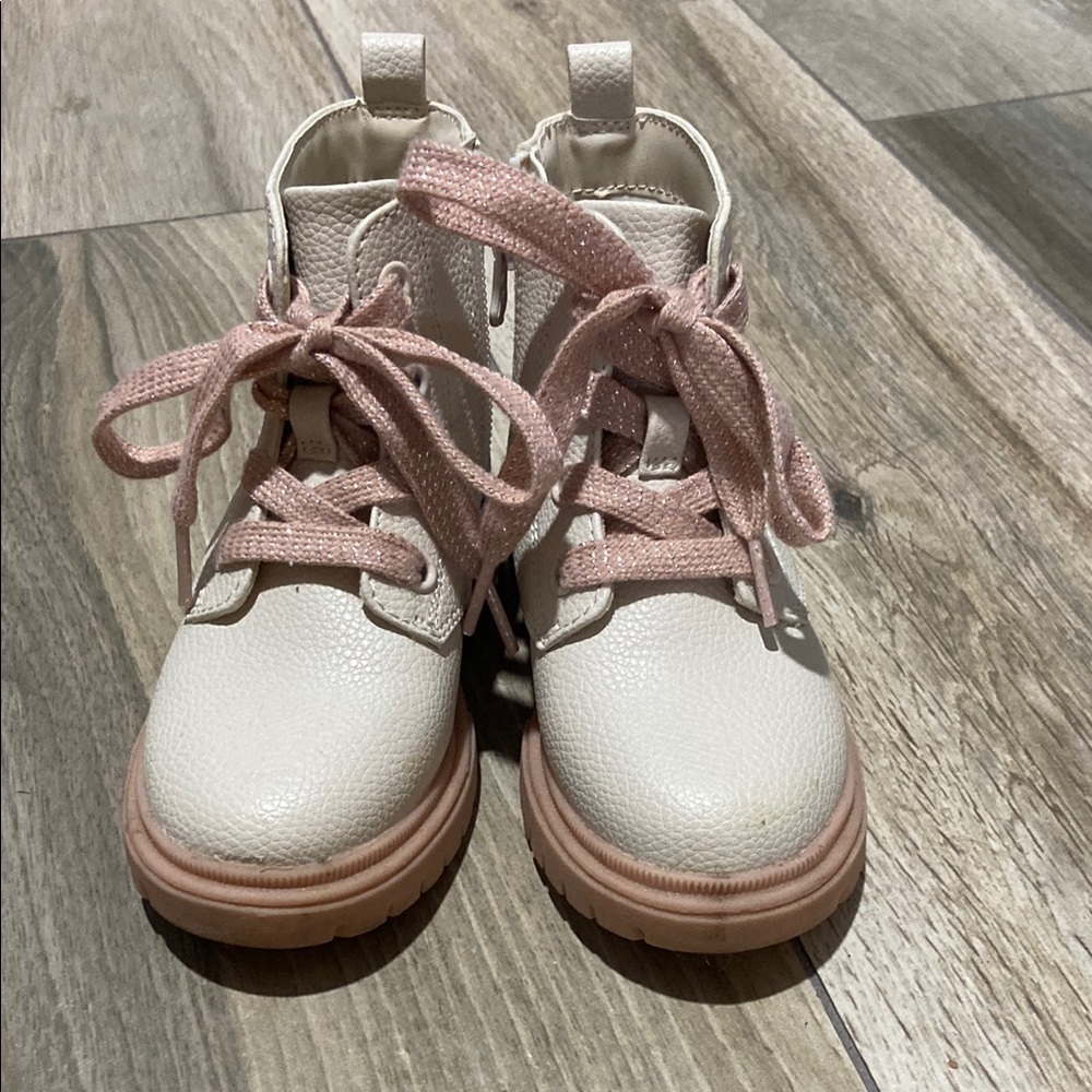 Cat & Jack Toddler Zip up combat boot